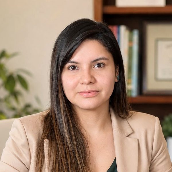Dra. Vielka Quezada López, psicóloga, en su consultorio